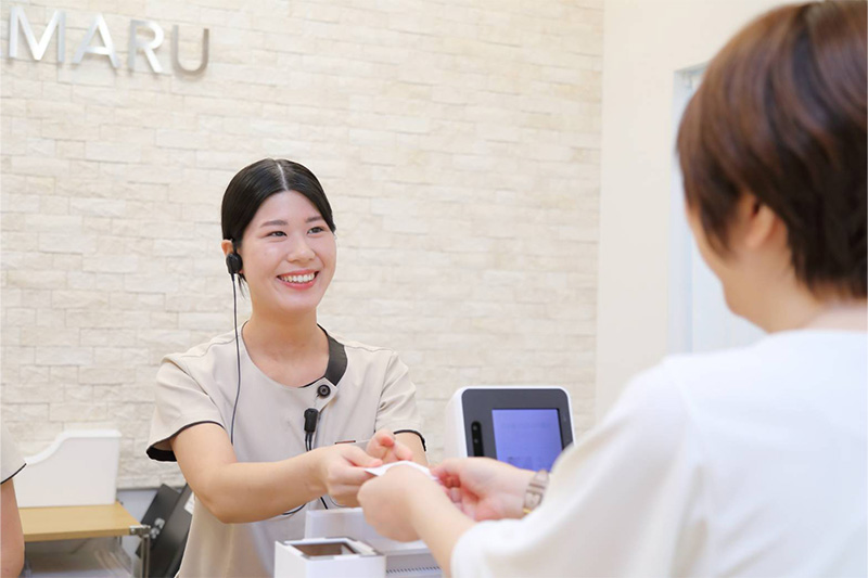 午前診察開始医療事務スタッフたち